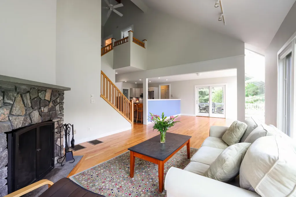 125 Emmons Road Kennebunk ME 04043
