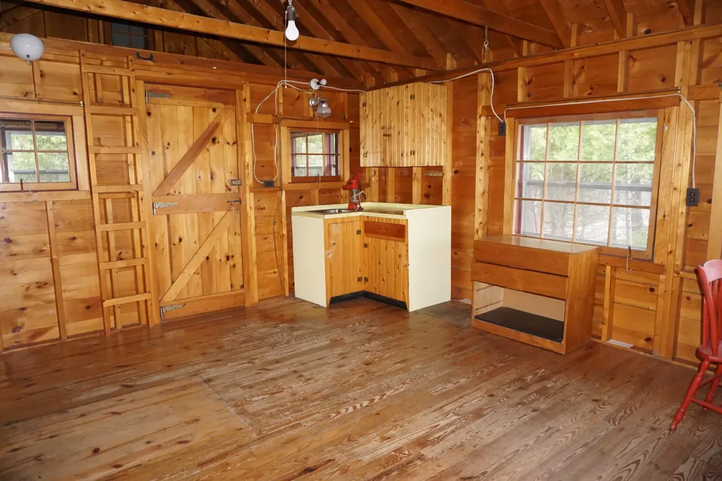 11 Gartley Drive Beaver Cove ME 04441