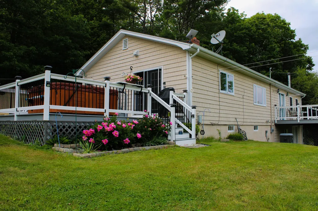577 Lower Dedham Road Dedham ME 04429