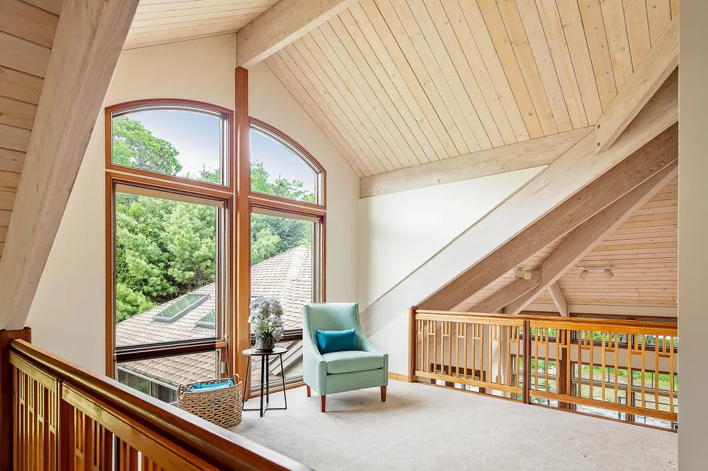 5 Penobscot Lane Owls Head ME 04854