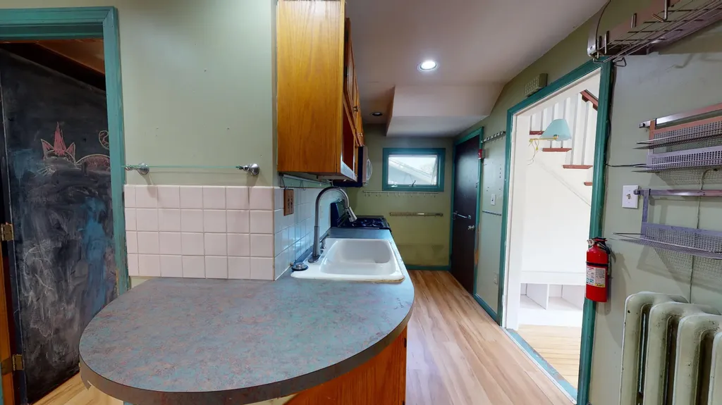 169 Davis Avenue Auburn ME 04210