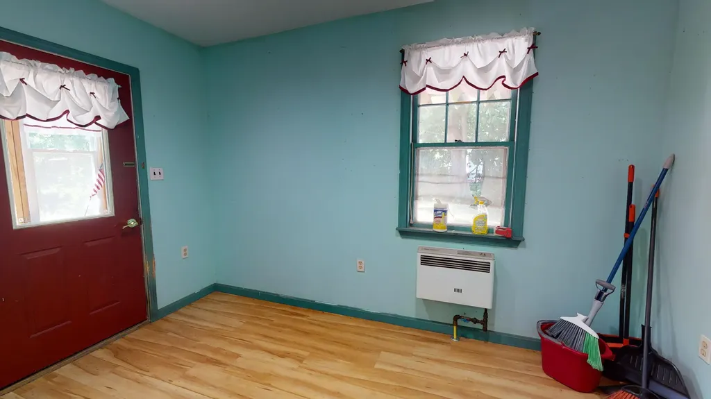 169 Davis Avenue Auburn ME 04210