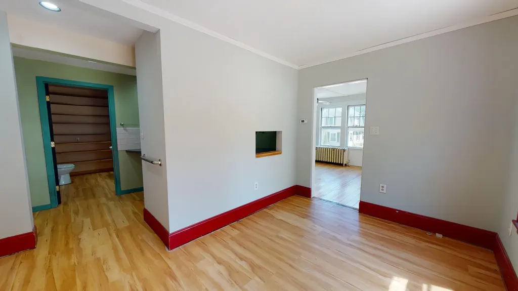 169 Davis Avenue Auburn ME 04210