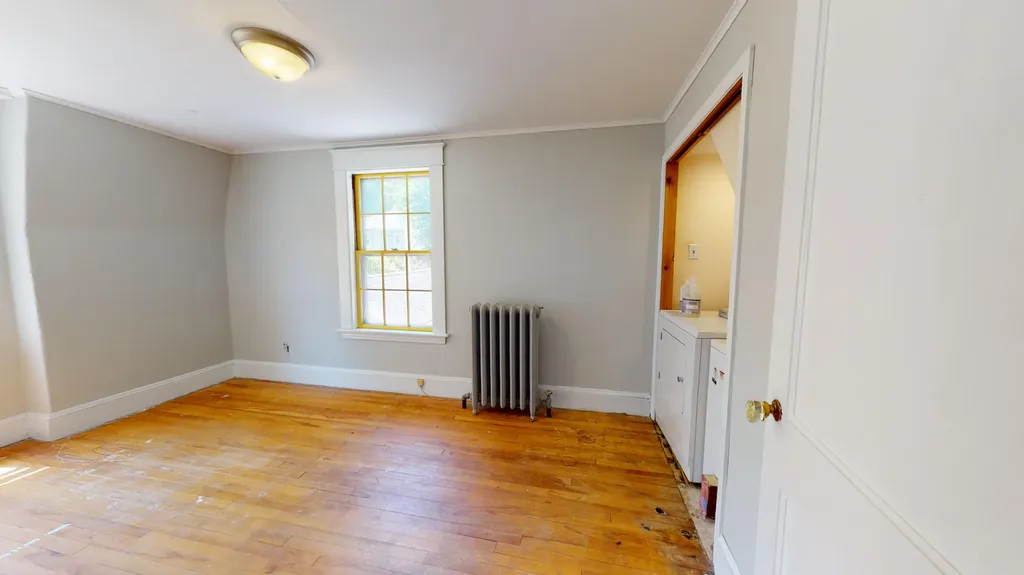 169 Davis Avenue Auburn ME 04210