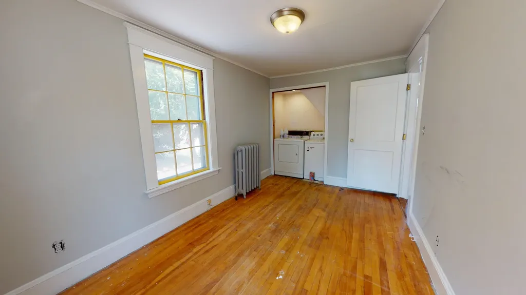 169 Davis Avenue Auburn ME 04210