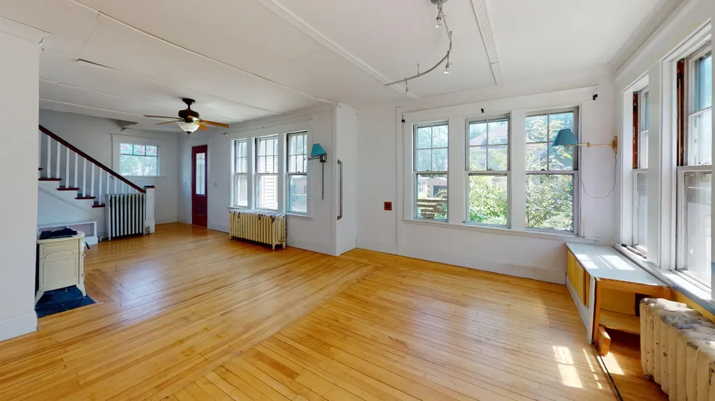 169 Davis Avenue Auburn ME 04210