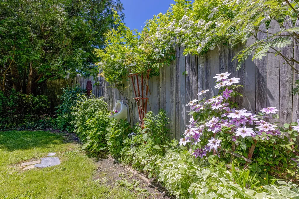 288 Clifton Street Portland ME 04103