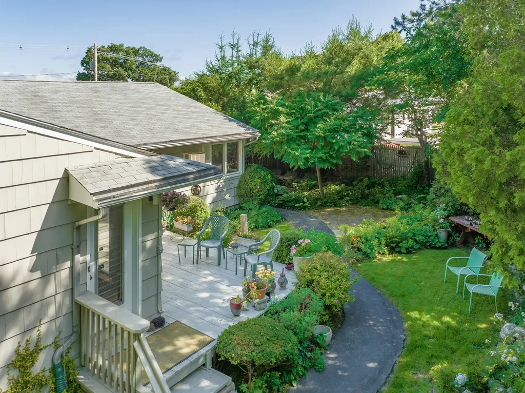 288 Clifton Street Portland ME 04103
