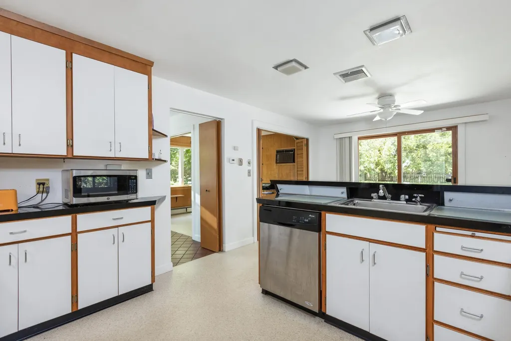 288 Clifton Street Portland ME 04103