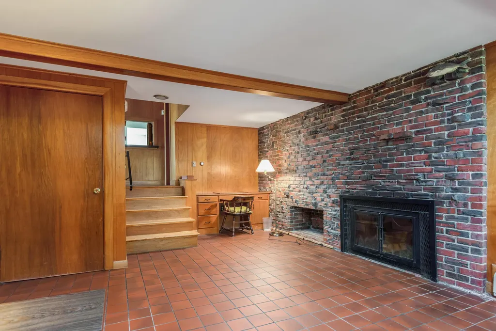 288 Clifton Street Portland ME 04103