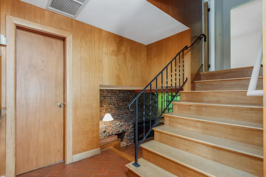 288 Clifton Street Portland ME 04103
