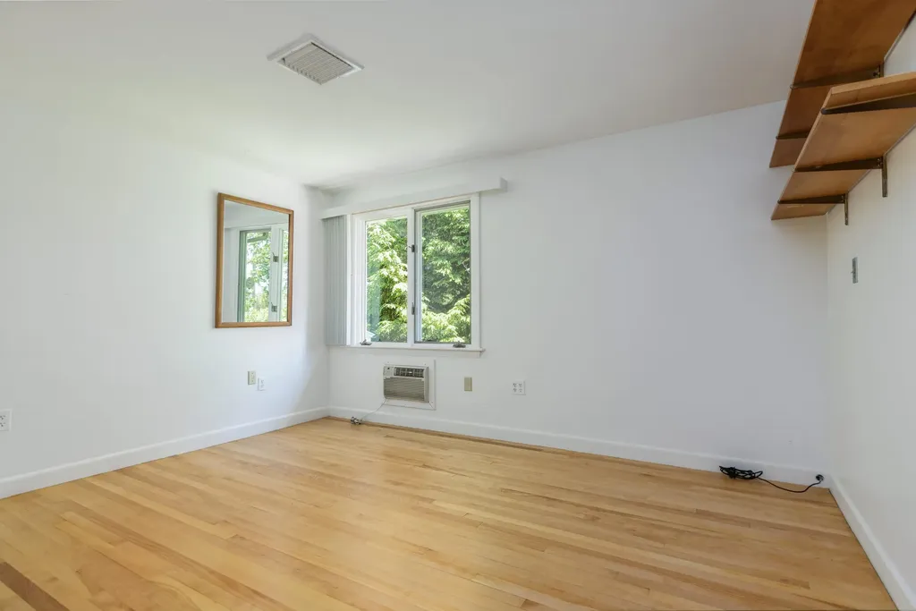 288 Clifton Street Portland ME 04103