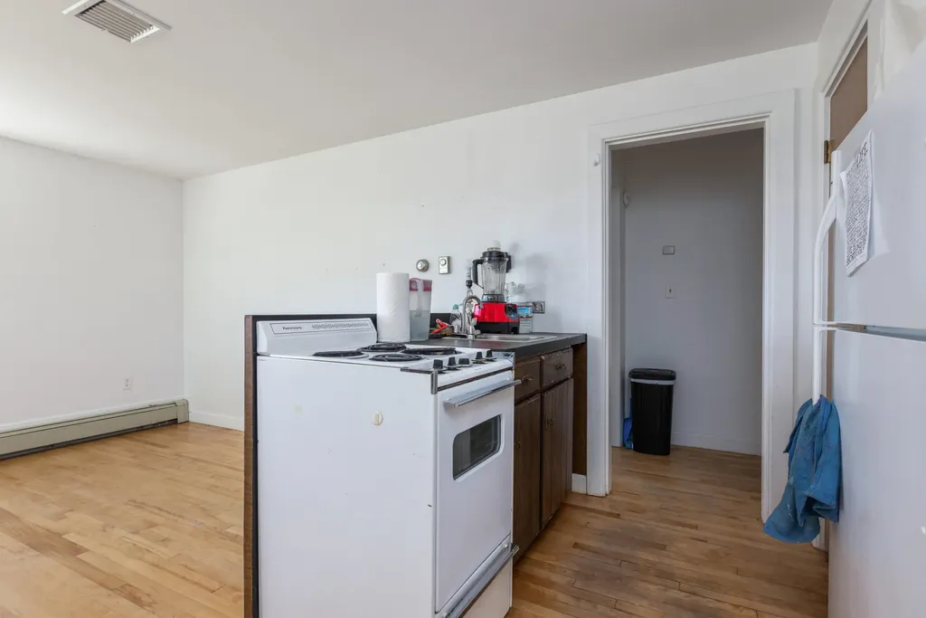 288 Clifton Street Portland ME 04103