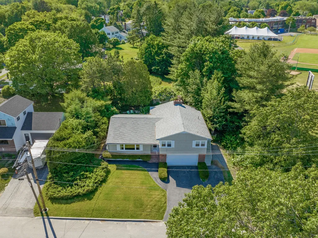 288 Clifton Street Portland ME 04103