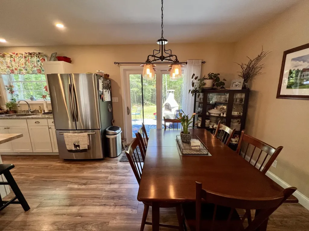 35 Old Nutt Farm Road Rockport ME 04856
