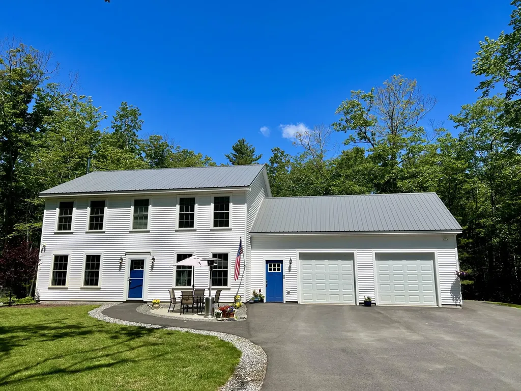35 Old Nutt Farm Road Rockport ME 04856