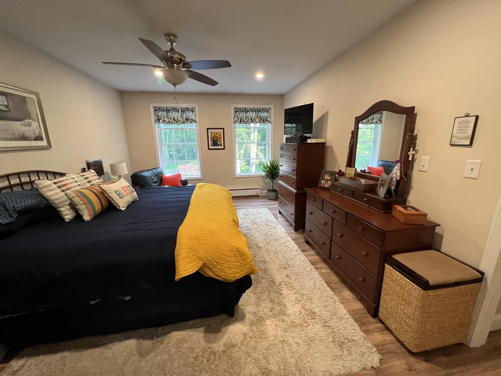 35 Old Nutt Farm Road Rockport ME 04856