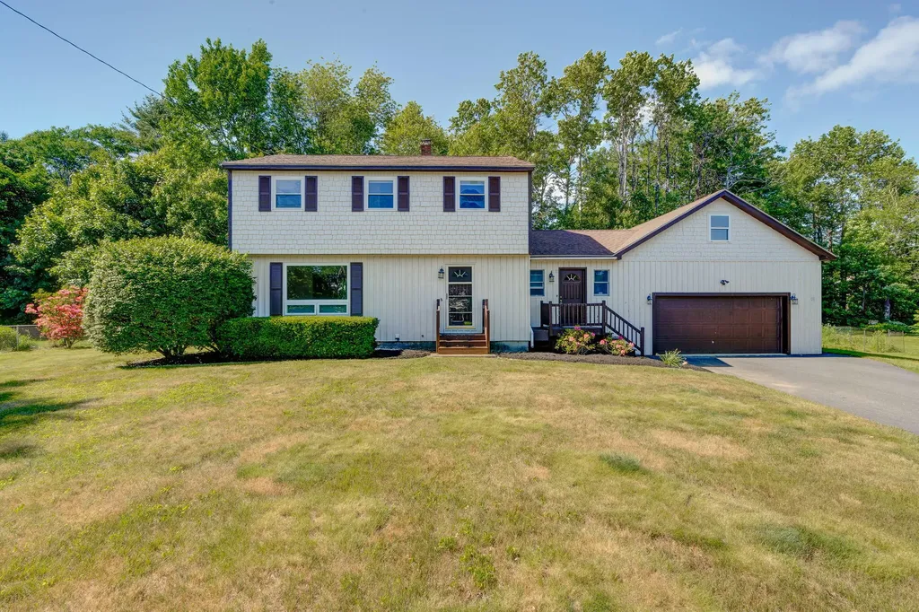 10 Bailey Lane Brunswick ME 04011