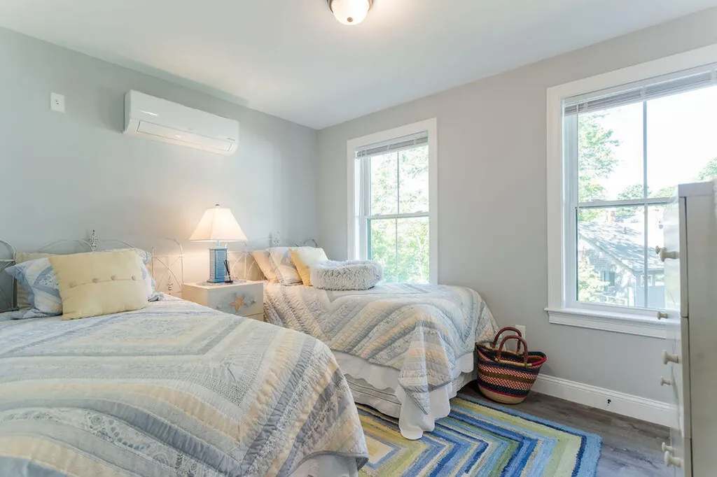 6 Otis Avenue Kittery ME 03904