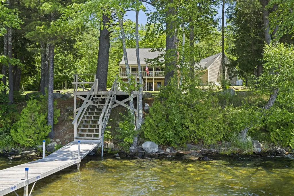 67 Shady Lane Newport ME 04953
