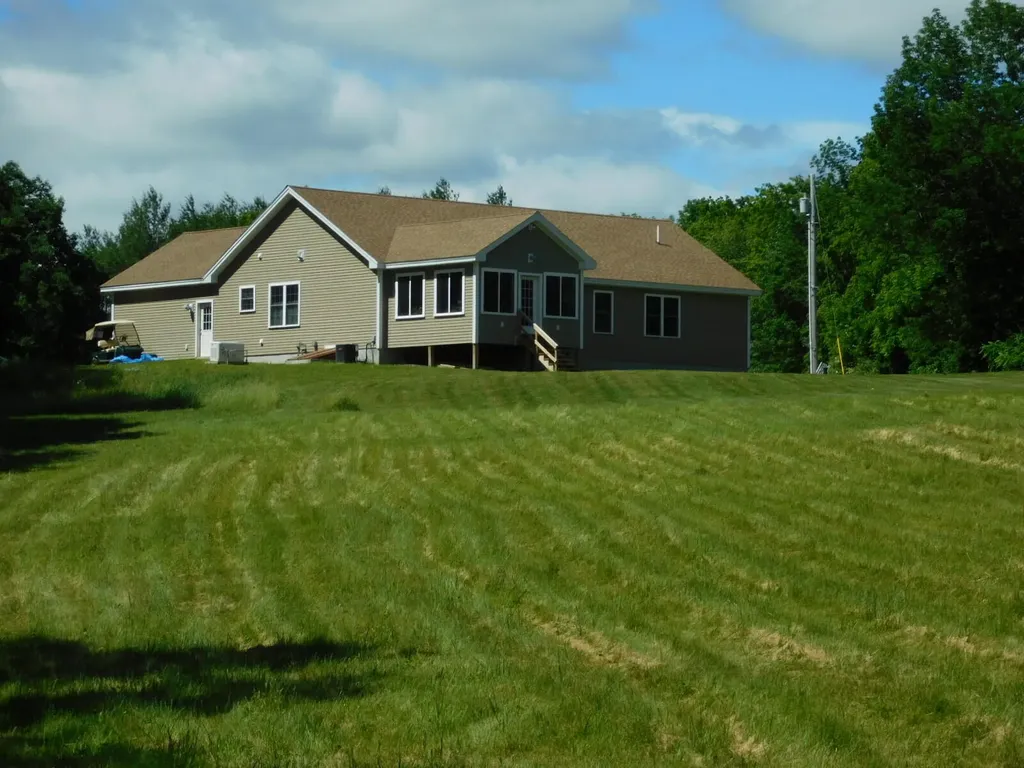 29 Folly Farm Road Lebanon ME 04027