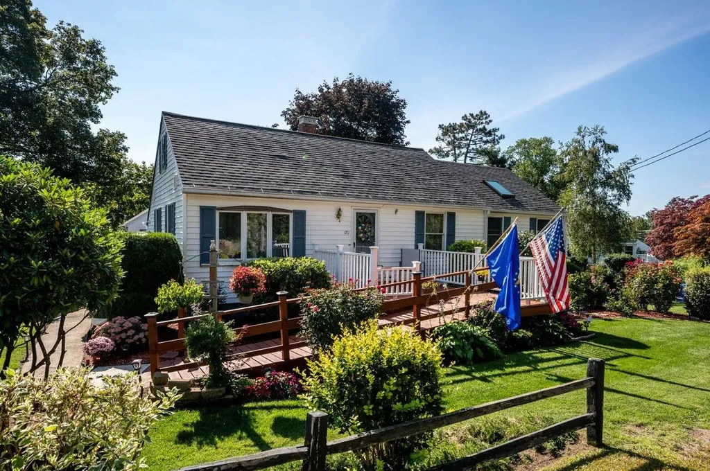 170 Bolt Hill Road Eliot ME 03903