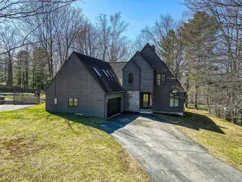 24 Little Cobbossee Avenue Winthrop ME 04364