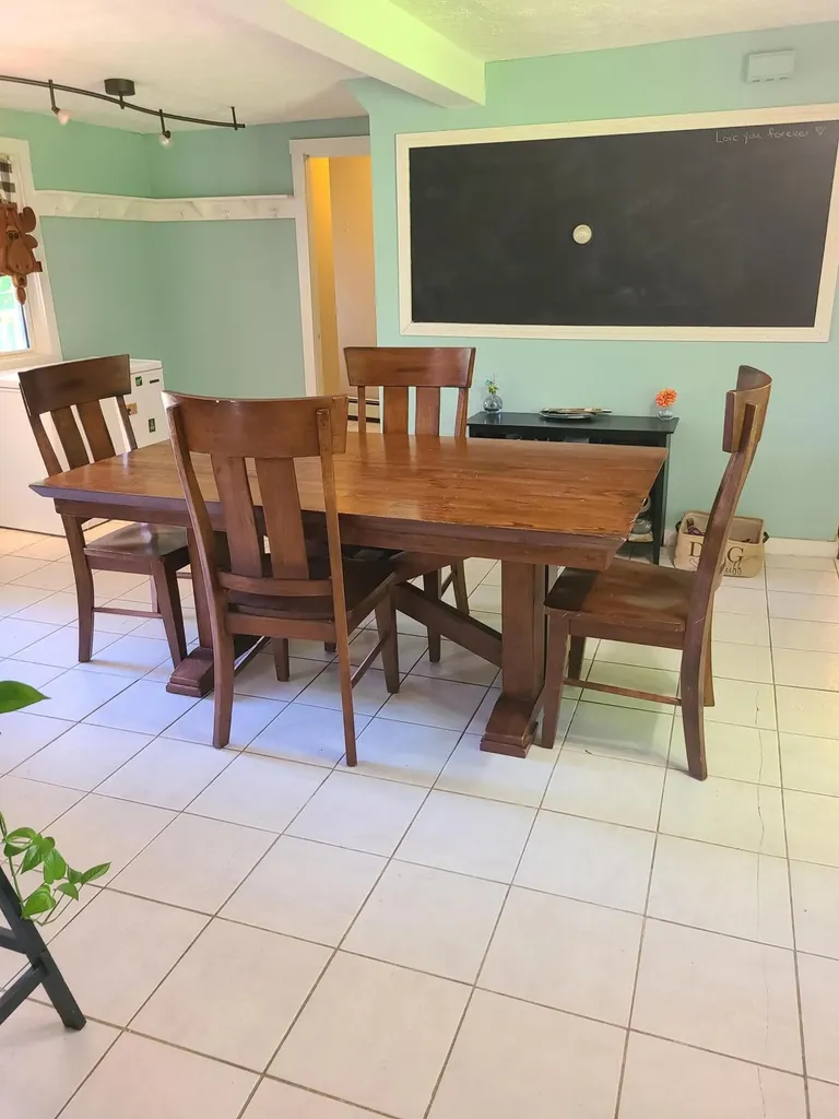 36 Newbury Street Auburn ME 04210