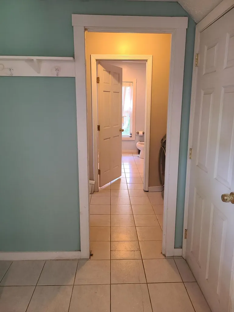 36 Newbury Street Auburn ME 04210