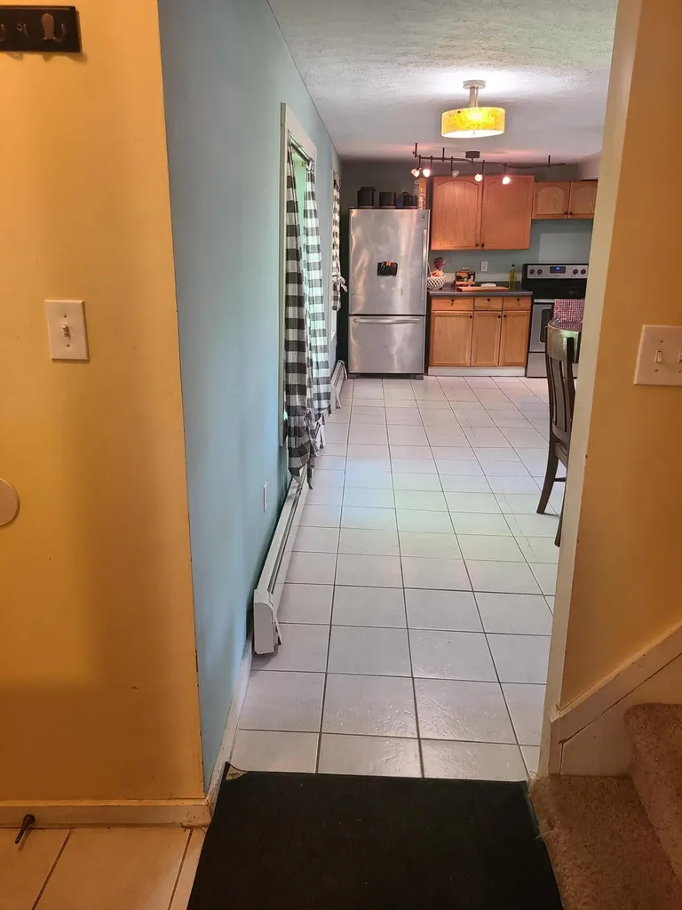 36 Newbury Street Auburn ME 04210
