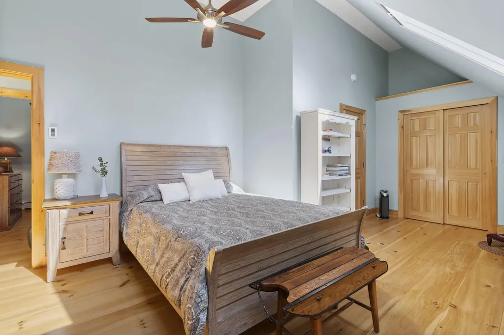 30 Kelsey Drive South Bristol ME 04573