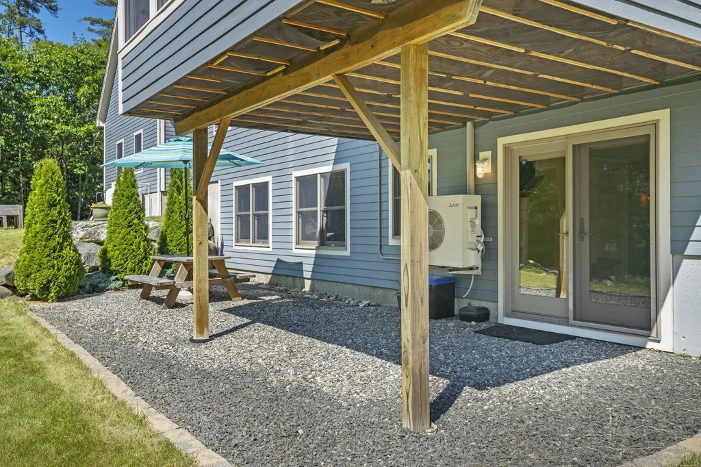30 Kelsey Drive South Bristol ME 04573