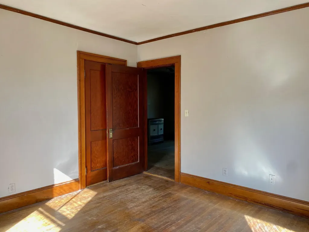 90 Hackett Street Lewiston ME 04240