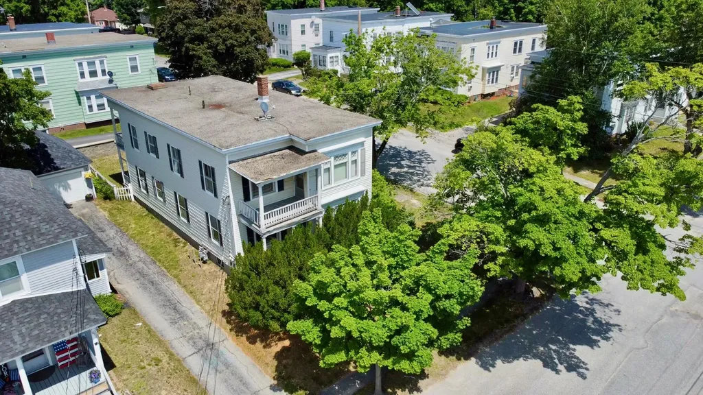 90 Hackett Street Lewiston ME 04240