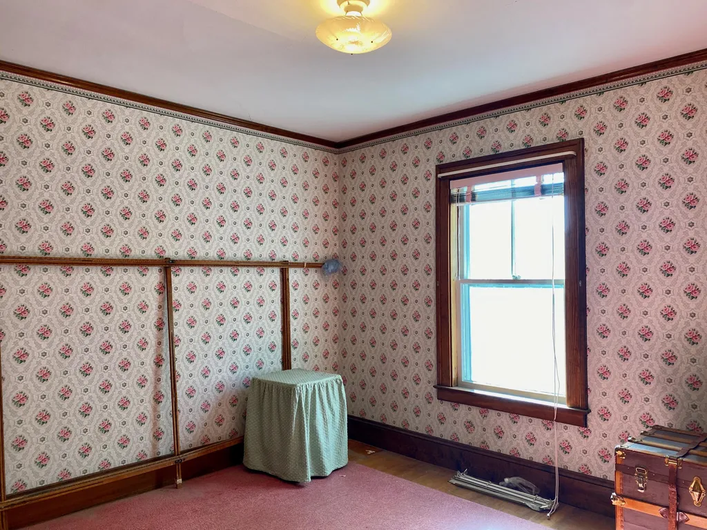 90 Hackett Street Lewiston ME 04240