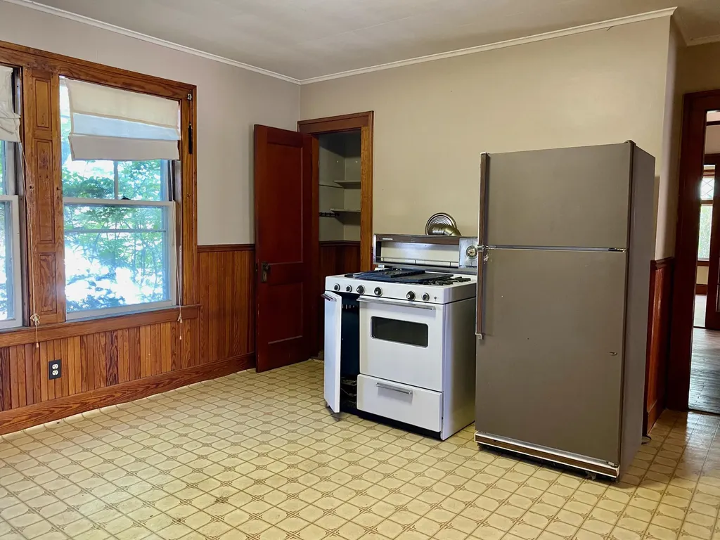90 Hackett Street Lewiston ME 04240