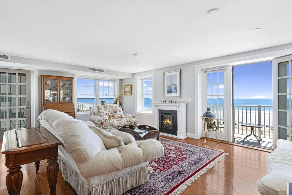 1 E Grand Avenue Old Orchard Beach ME 04064