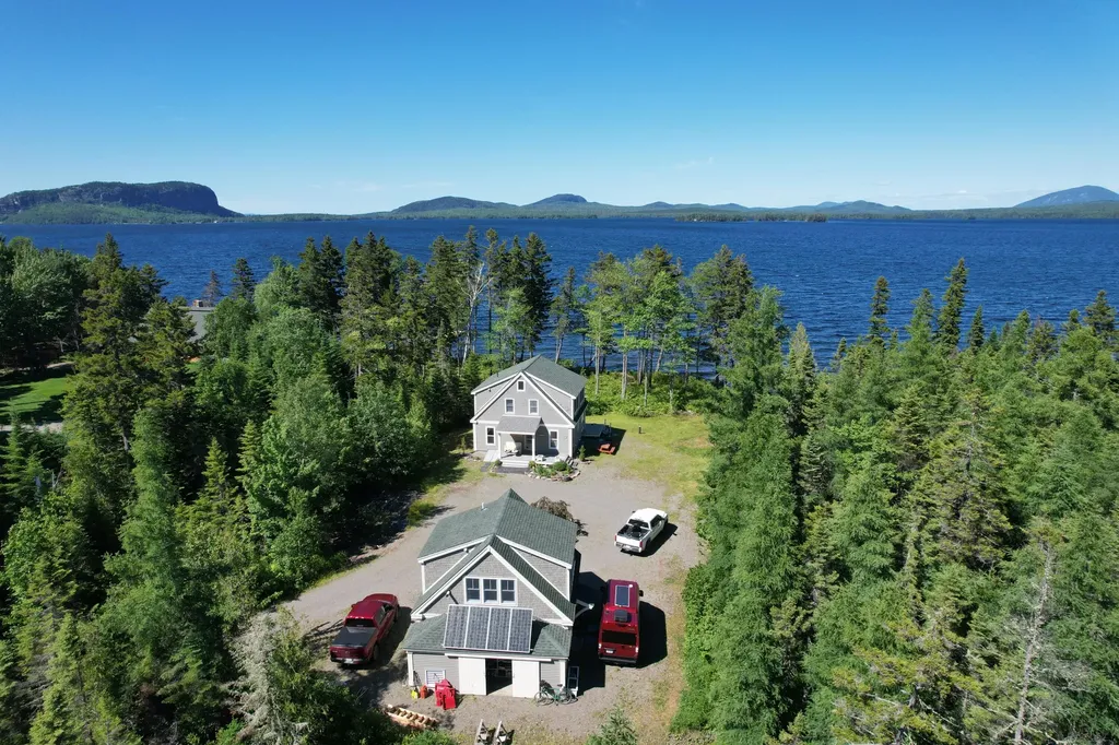 128 Sandbar Road Sandbar Tract Twp ME 04478