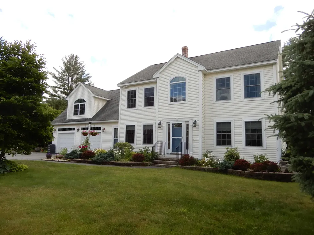 35 Kings Lane Windham ME 04062