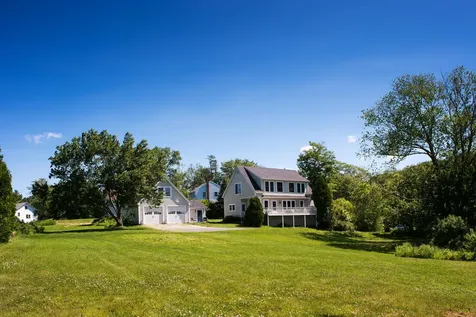 693 Wiscasset Road Boothbay ME 04537