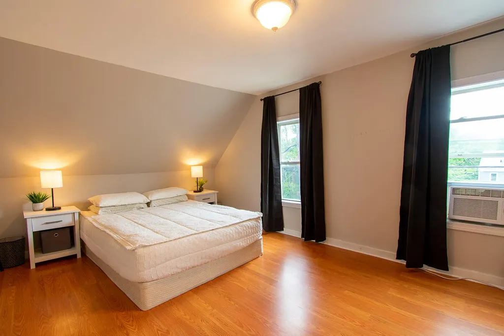 375 Broadway Rockland ME 04841