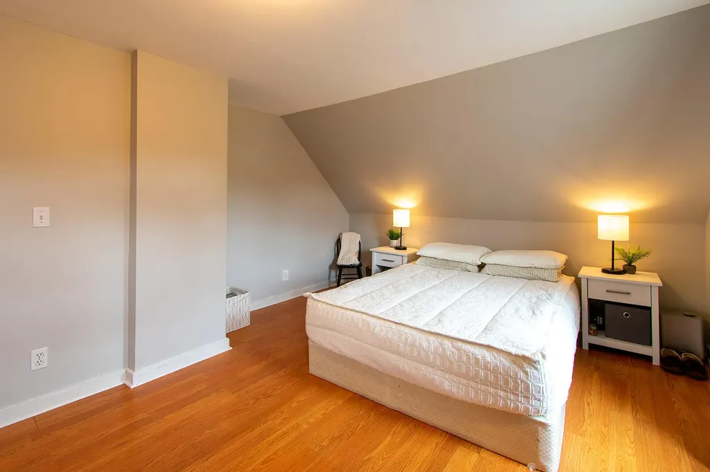375 Broadway Rockland ME 04841