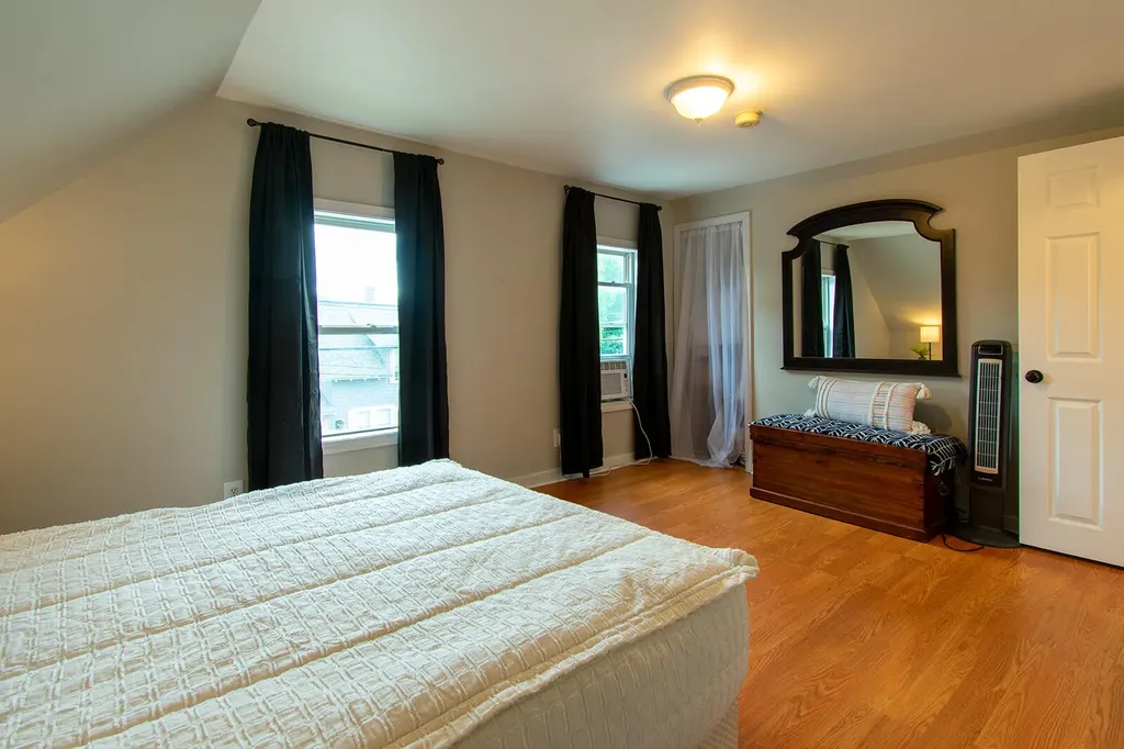 375 Broadway Rockland ME 04841