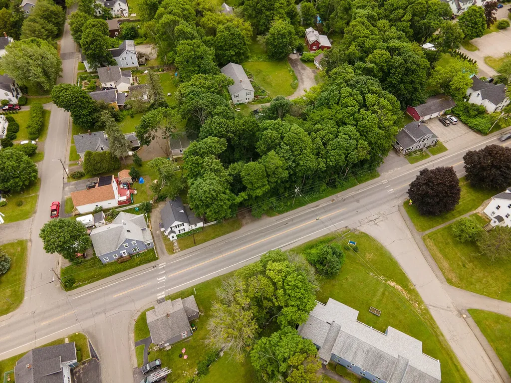 375 Broadway Rockland ME 04841