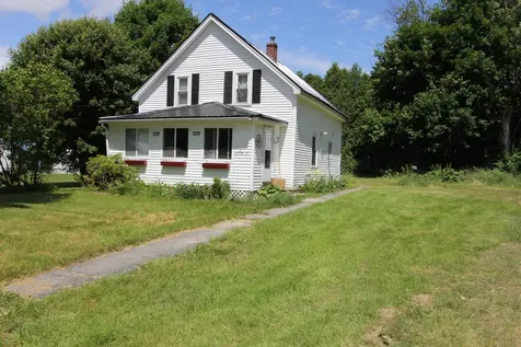 18 Clifford Street Auburn ME 04210