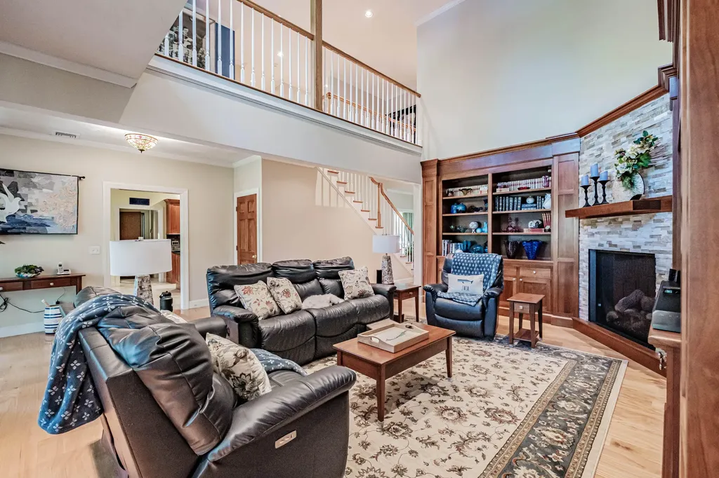 92 Diamond Drive Denmark ME 04022