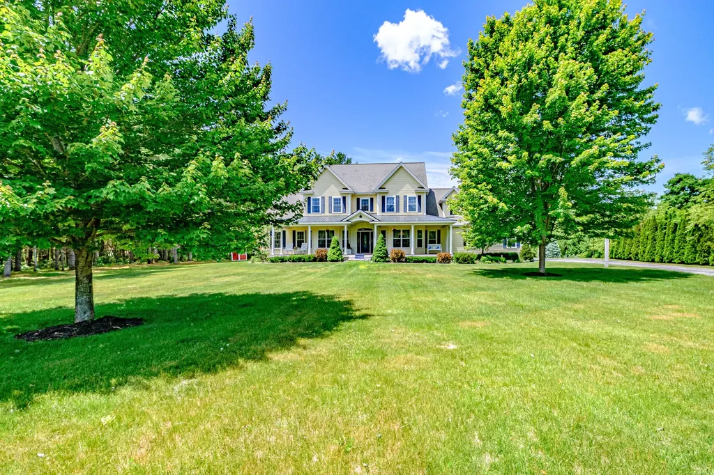 92 Diamond Drive Denmark ME 04022