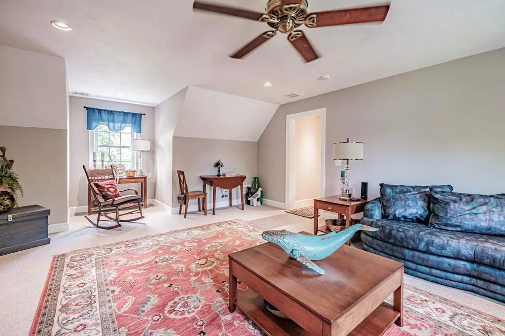 92 Diamond Drive Denmark ME 04022