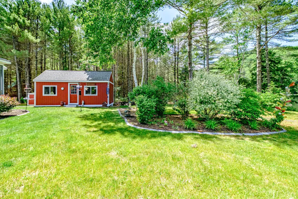 92 Diamond Drive Denmark ME 04022