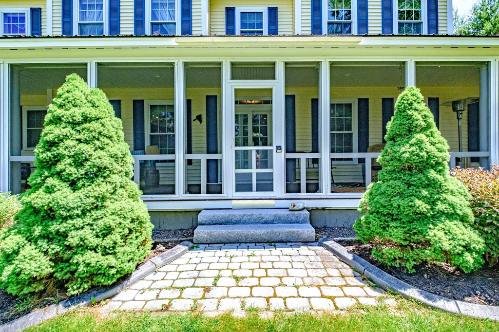 92 Diamond Drive Denmark ME 04022